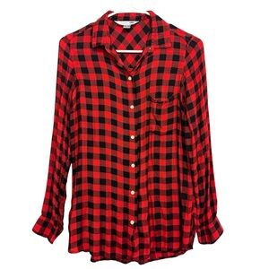 2/$15 Old Navy - Red & Black Plaid Long Sleeve Button-Down Shirt – Size SP
